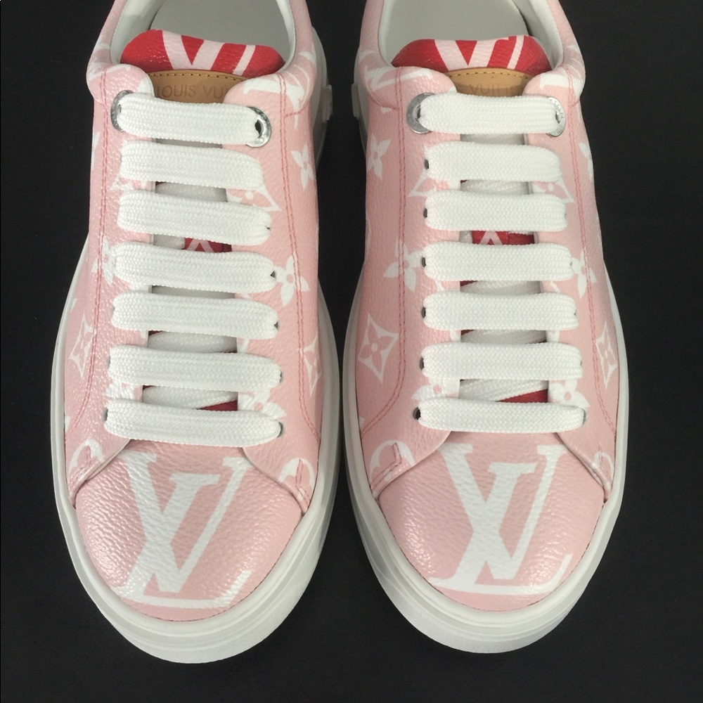 time out sneaker